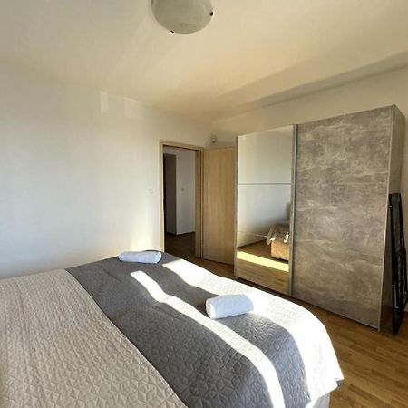 2 Room Apartment - V Blizkosti Nizkych Tatier 406, Apartmany Liptov Ліптовський Мікулаш Екстер'єр фото